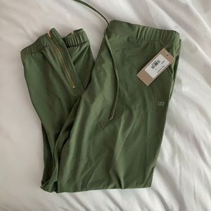 Albion jet setter joggers